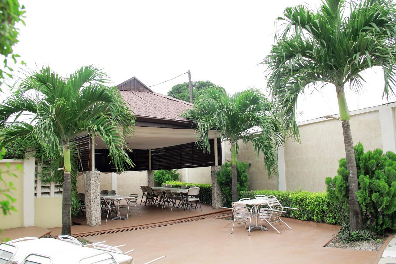 KSF Place Alaka Lagos Exterior foto